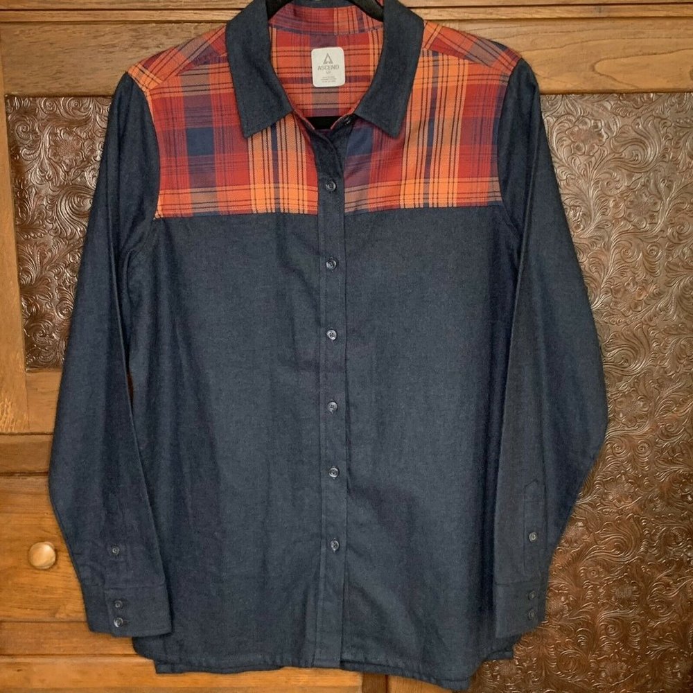 Ascend Women’s Long Sleeve Shirt Gray Black Orange Size Small Soft Flannel EUC!